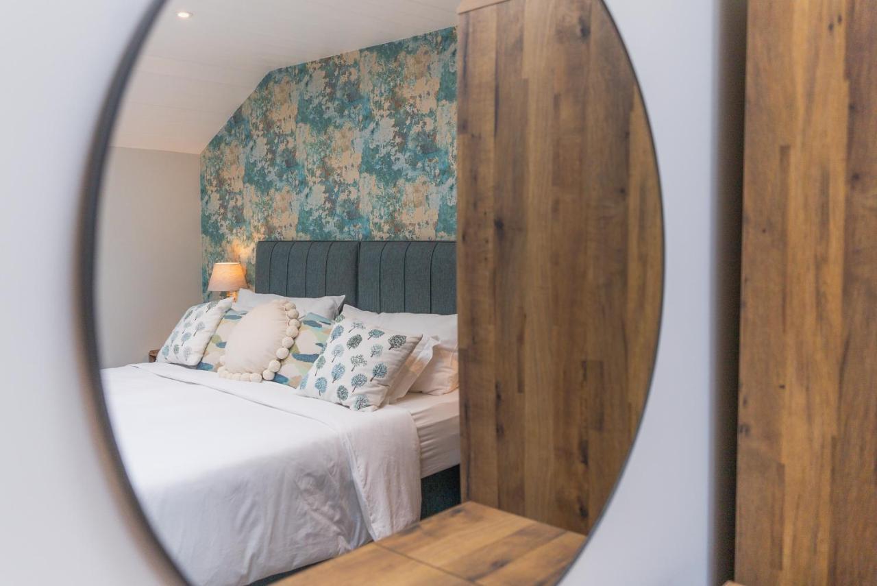 Carrick Rooms Port Saint Mary Extérieur photo